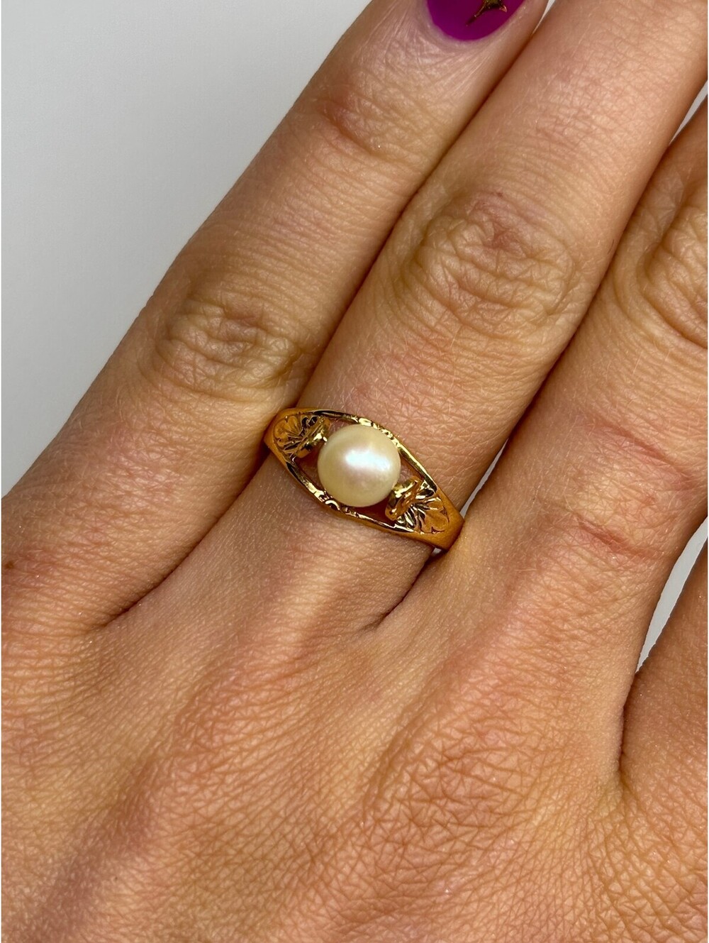 18k Yellow Gold Pearl Ring Antique